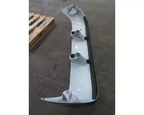 VOLVO VNL CAB CLIP