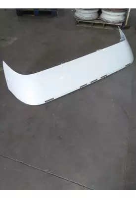 VOLVO VNL CAB CLIP