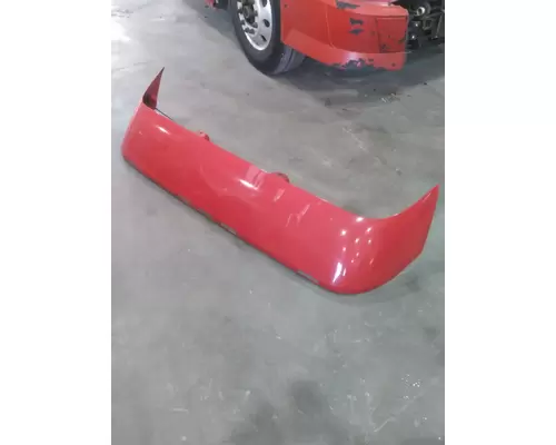 VOLVO VNL CAB CLIP