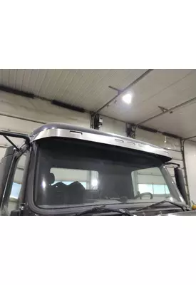 VOLVO VNL CAB CLIP
