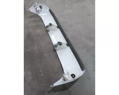 VOLVO VNL CAB CLIP
