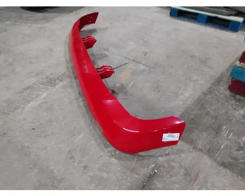VOLVO VNL CAB CLIP