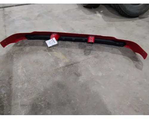 VOLVO VNL CAB CLIP