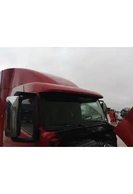 VOLVO VNL CAB CLIP