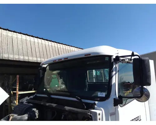 VOLVO VNL CAB CLIP