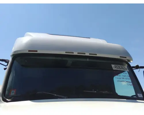VOLVO VNL CAB CLIP