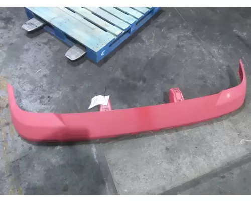 VOLVO VNL CAB CLIP