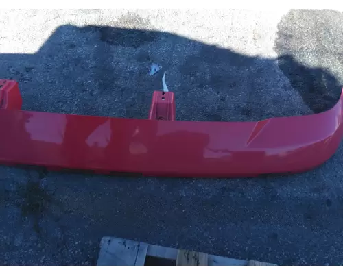 VOLVO VNL CAB CLIP