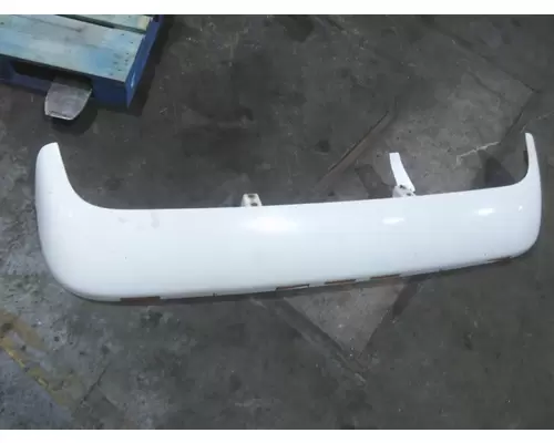 VOLVO VNL CAB CLIP