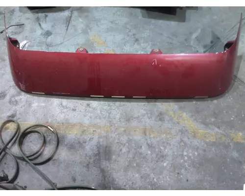 VOLVO VNL CAB CLIP