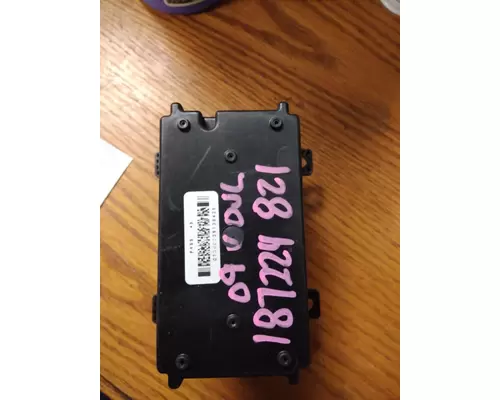 VOLVO VNL CAB CONTROL UNIT MODULE