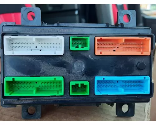 VOLVO VNL CAB CONTROL UNIT MODULE