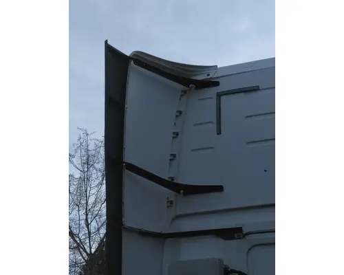 VOLVO VNL CAB EXTENSION