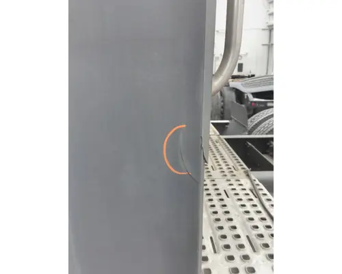 VOLVO VNL CAB EXTENSION