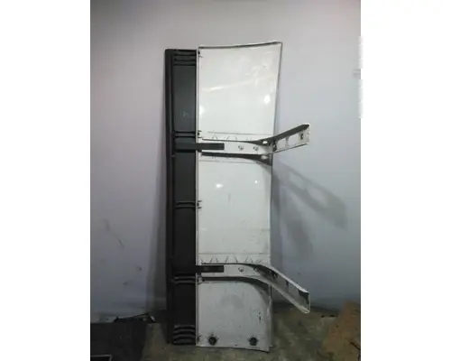 VOLVO VNL CAB EXTENSION