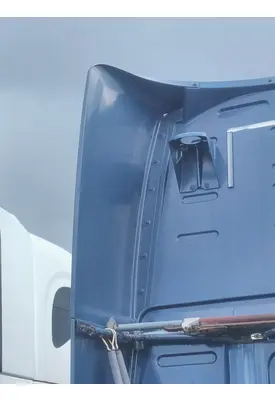 VOLVO VNL CAB EXTENSION