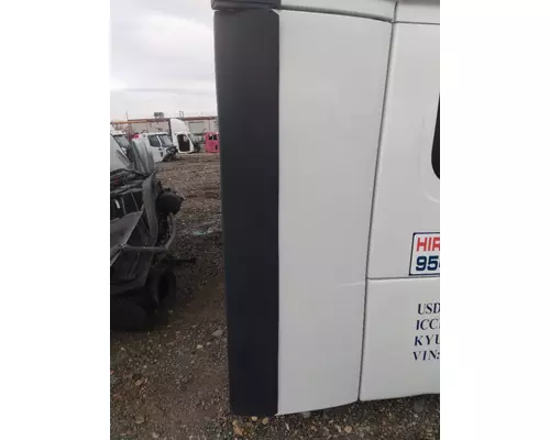 VOLVO VNL CAB EXTENSION