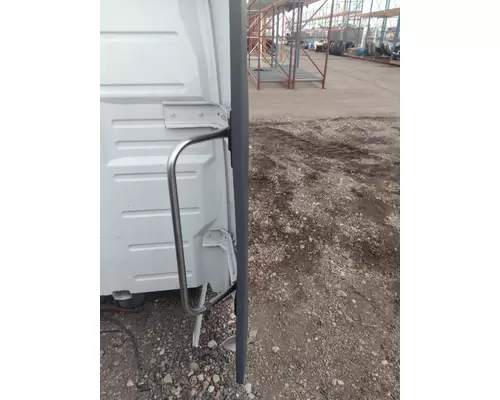VOLVO VNL CAB EXTENSION
