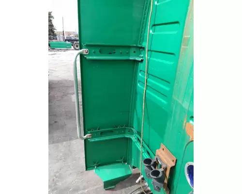 VOLVO VNL CAB EXTENSION