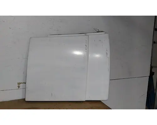 VOLVO VNL CAB EXTENSION