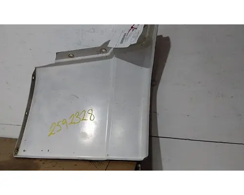 VOLVO VNL CAB EXTENSION