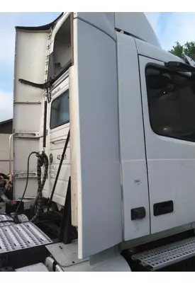 VOLVO VNL CAB EXTENSION