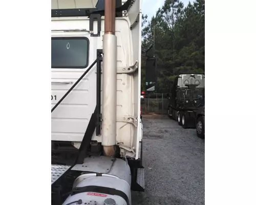 VOLVO VNL CAB EXTENSION