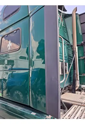 VOLVO VNL CAB EXTENSION