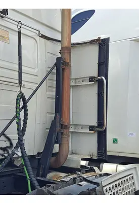 VOLVO VNL CAB EXTENSION