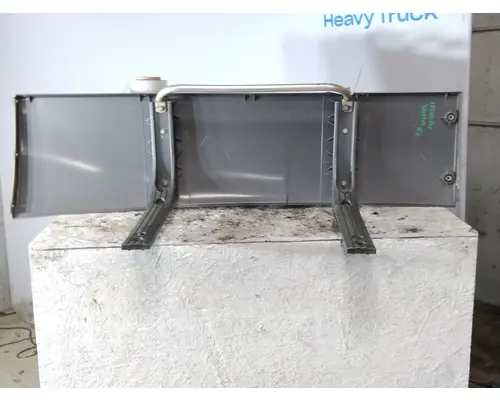 VOLVO VNL CAB EXTENSION