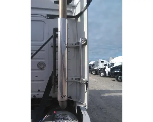 VOLVO VNL CAB EXTENSION