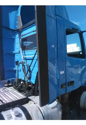 VOLVO VNL CAB EXTENSION