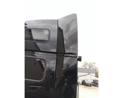 VOLVO VNL CAB EXTENSION