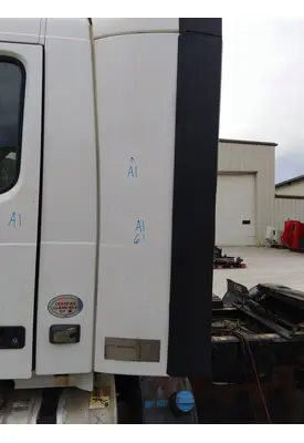 VOLVO VNL CAB EXTENSION