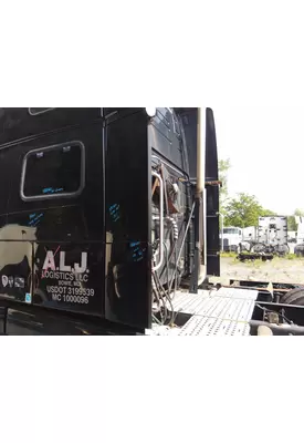 VOLVO VNL CAB EXTENSION