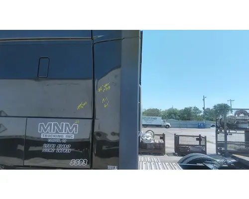 VOLVO VNL CAB EXTENSION