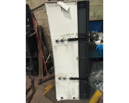 VOLVO VNL CAB EXTENSION