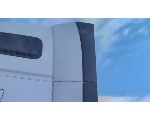 VOLVO VNL CAB EXTENSION