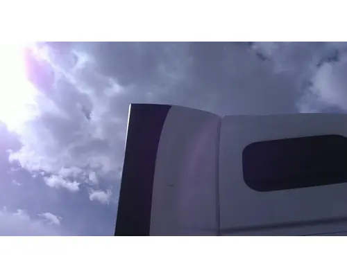 VOLVO VNL CAB EXTENSION