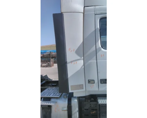 VOLVO VNL CAB EXTENSION