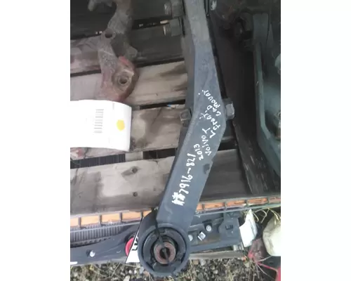 VOLVO VNL CAB MOUNT,BRACKET