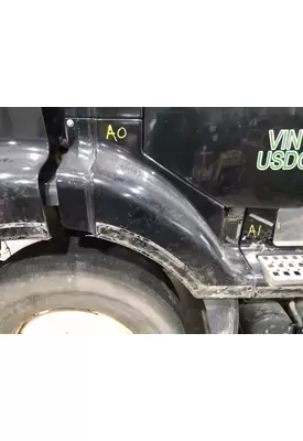 VOLVO VNL CAB SKIRT FILLER PANEL