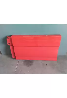 VOLVO VNL CAB SKIRT/SIDE FAIRING