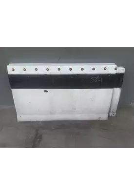 VOLVO VNL CAB SKIRT/SIDE FAIRING