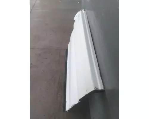 VOLVO VNL CAB SKIRTSIDE FAIRING