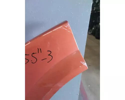 VOLVO VNL CAB SKIRTSIDE FAIRING