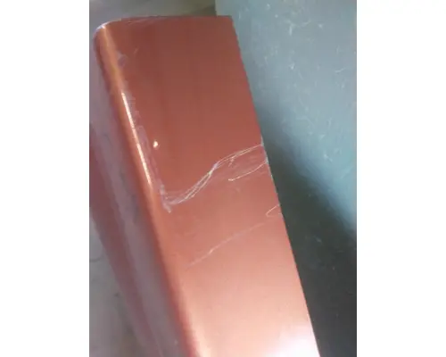 VOLVO VNL CAB SKIRTSIDE FAIRING