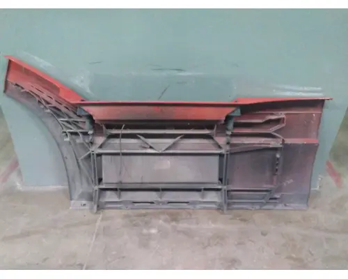 VOLVO VNL CAB SKIRTSIDE FAIRING
