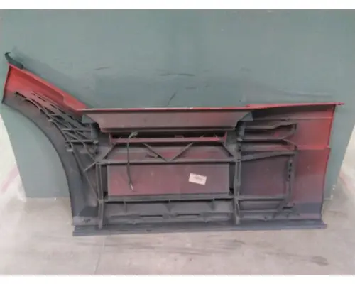 VOLVO VNL CAB SKIRTSIDE FAIRING
