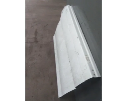 VOLVO VNL CAB SKIRTSIDE FAIRING